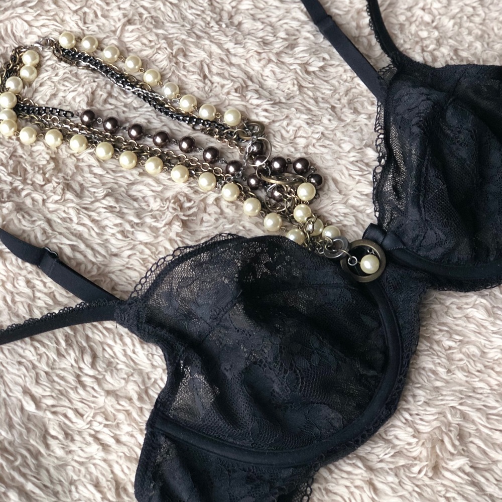 SEXY Black Lace Bra
